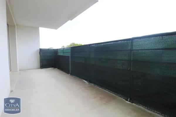 Appartement à louer 3 pièces 68.6m² Le Coudray (28630)