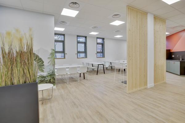 Bureaux à louer à Rueil-Malmaison avec parking et accès RER A