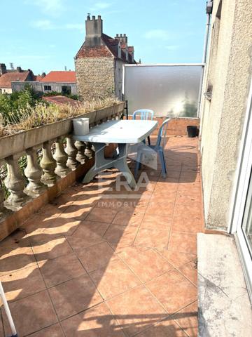 BOULOGNE SUR MER A VENDRE MAISON SECTEUR DERNIER SOU 4 CHAMBRES JARDIN GARAGE