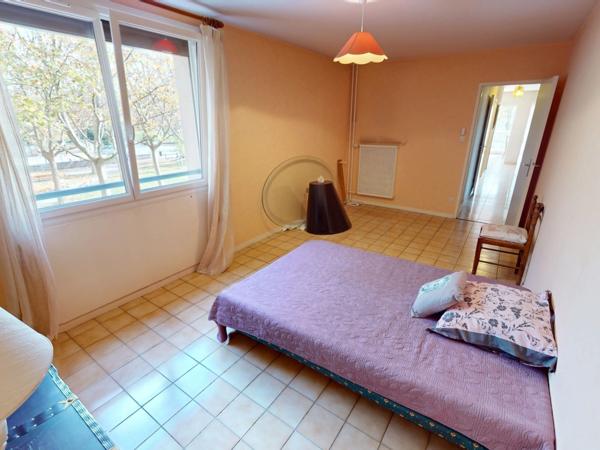 Appartement 125m² 3 chambres 2ème étage avec ascenseur exposition Sud salon très lumineux vue sur le parc immeuble rénové (26)