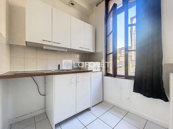 Location appartement Elbeuf - 1 pièce(s) - 18 m² - 315 €/mois