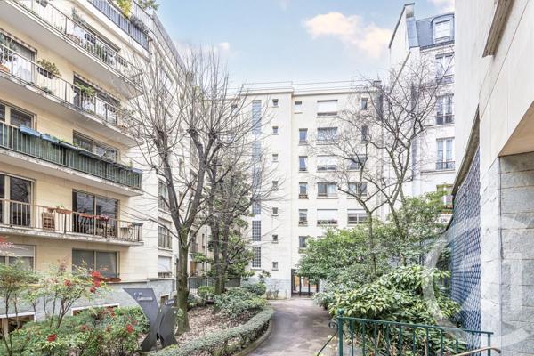 Appartement F3 à vendre  3 pièces - 77,86 m2 PARIS - 75005