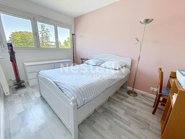 Appartement Plaisir 4 pièce(s) 79 m2
