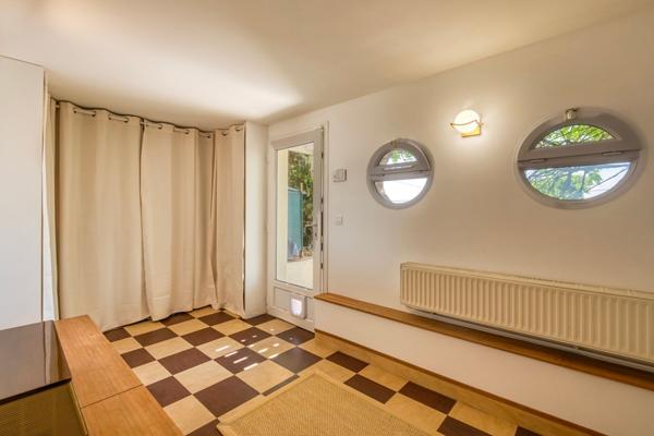 Charmante maison de ville avec garage, terrasses et vue panoramique