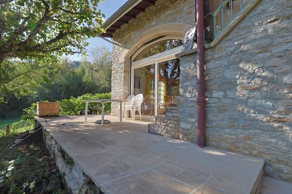 Maison à vendre 7 pièces THOIRETTE (39)