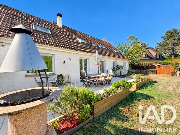 Maison à vendre 9 pièces 187 m² Santeny