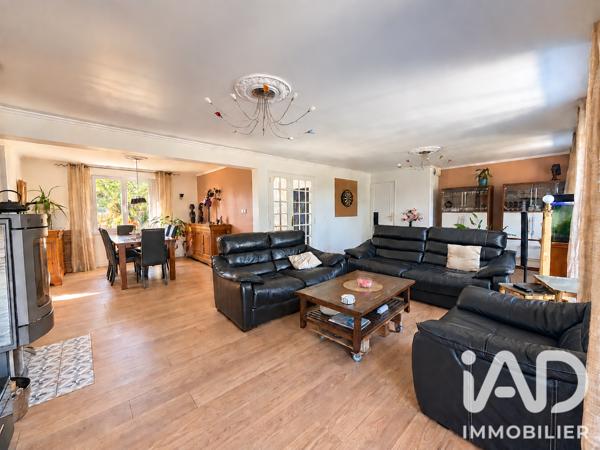 Maison à vendre 9 pièces 187 m² Santeny