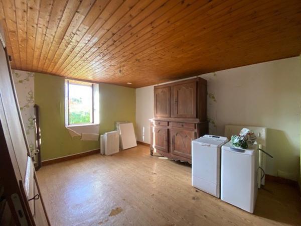 Maison à vendre |  Pressignac |  4 pièces | 92 m²