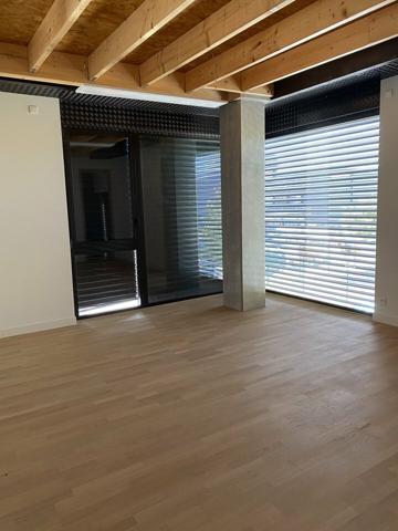 Bureaux à louer à Beaumont-les-Valence avec parking privatif et belles prestations