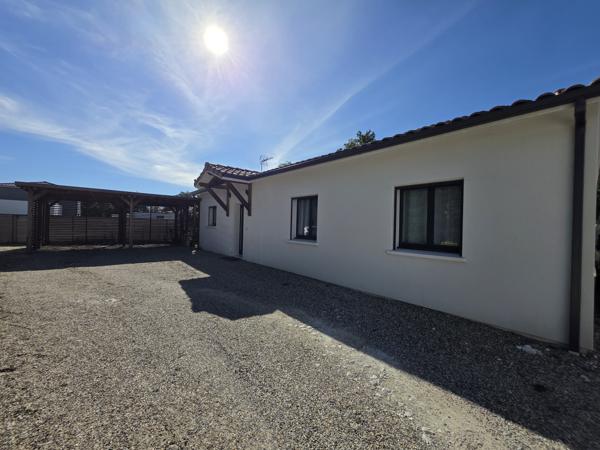 Maison
         5 pièces
        - 100 m² 279 900 € *