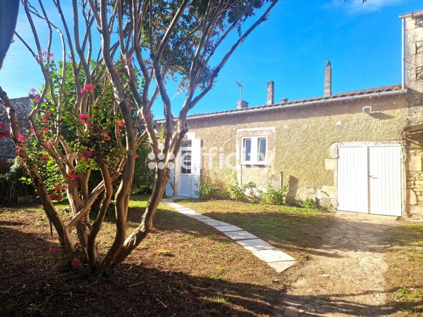 Maison
         3 pièces
        - 70 m² 129 000 € *