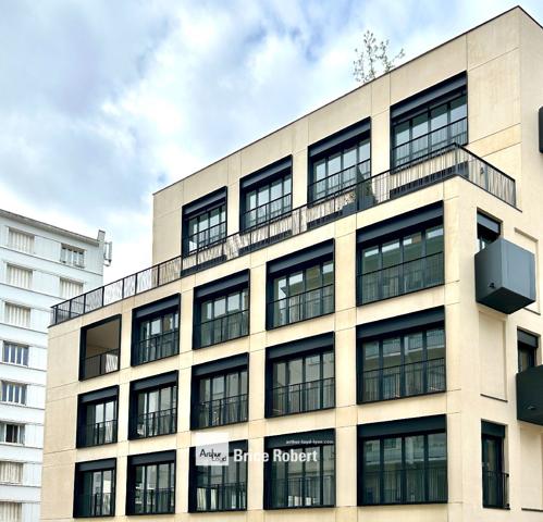 Bureaux neufs à louer à Lyon Part Dieu programme moderne et certifications