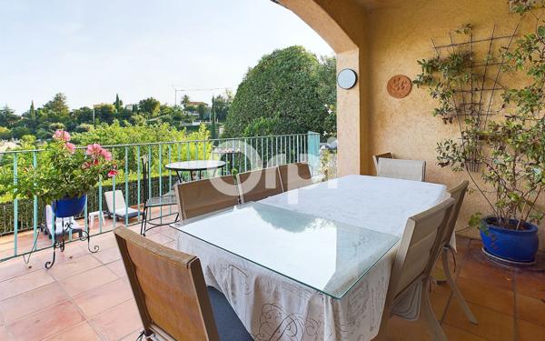 Maison à vendre    6 pièces •  Mandelieu-la-Napoule