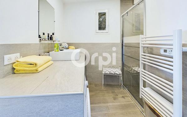 Maison à vendre    6 pièces •  Mandelieu-la-Napoule