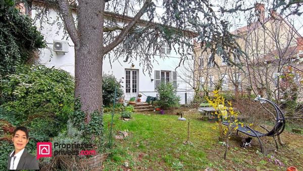 THIZY-LES-BOURGS (69240) Maison bourgeoise 274 m² , 4 chambres,  garage, jardin