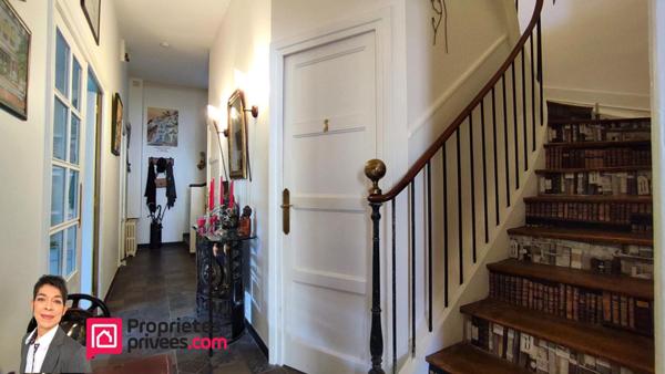 THIZY-LES-BOURGS (69240) Maison bourgeoise 274 m² , 4 chambres,  garage, jardin