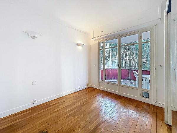 Chambrun ? 2P avec Grande Terrasse ? Sans Vis-à-Vis