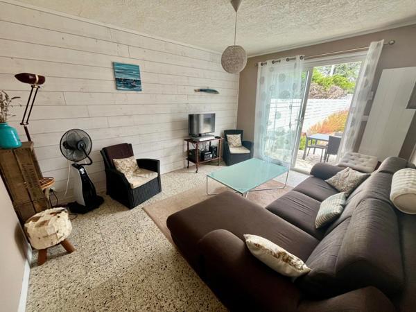 LA FAUTE SUR MER (85) PROCHE OCEAN VILLA PLAIN PIED AVEC 2 LOCATIFS SAISONNIERS INDEPENDANTS SUR 400M²