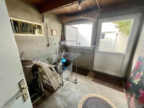 LA FAUTE SUR MER (85) PROCHE OCEAN VILLA PLAIN PIED AVEC 2 LOCATIFS SAISONNIERS INDEPENDANTS SUR 400M²