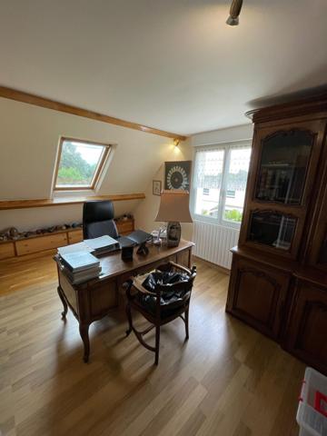 Maison à PLUNERET, 56400 - 6 pièces 152m²