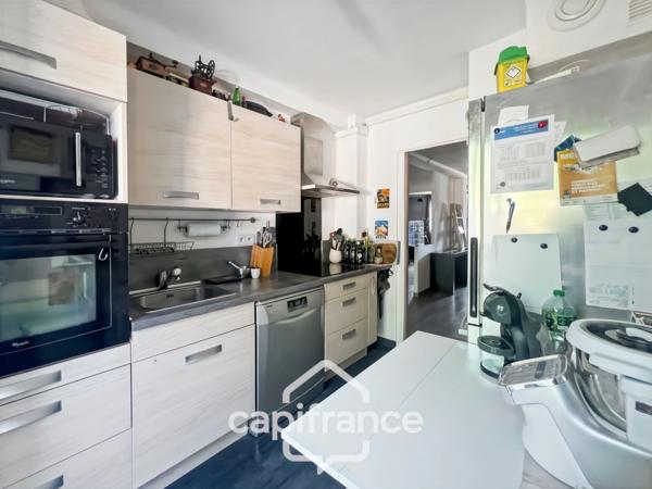 Appartement à vendre 3 pièces LA FARLEDE (83), 58m2 au calme à pied du village de la Farlède.