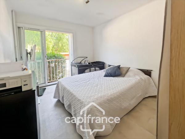 Appartement à vendre 3 pièces LA FARLEDE (83), 58m2 au calme à pied du village de la Farlède.