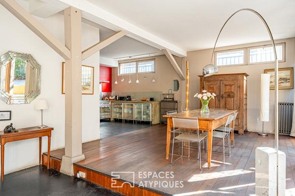 Ancienne biscuiterie réhabilitée en maison esprit atelier d’artiste au centre-sud de Malakoff