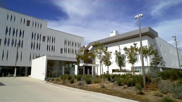 Bureaux PMR neufs à louer - LE SPOT - Entrée centre-ville et proche autoroute - LA CIOTAT
