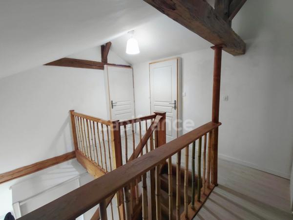 Maison en pierre 115m2 4 pièces ADRIERS (86)