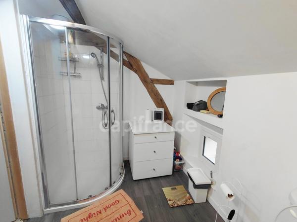 Maison en pierre 115m2 4 pièces ADRIERS (86)