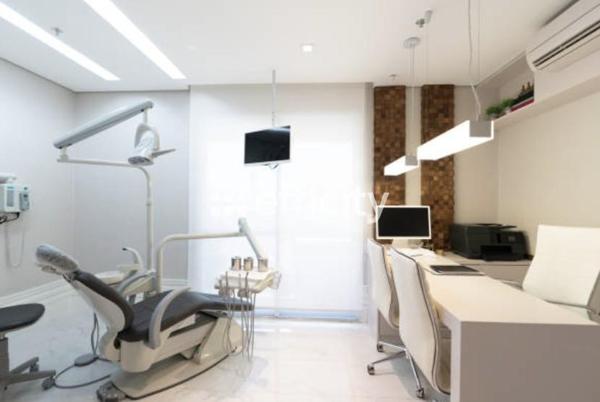 Local Commercial 3 pièces - 47 m² Exclusivité efficity