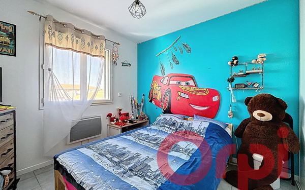 Maison à vendre    6 pièces •  Pia