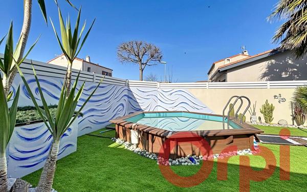 Maison à vendre    6 pièces •  Pia