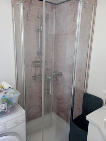 A LOUER STUDIO MEUBLE LA ROCHELLE LES MINIMES (BAIL ETUDIANT)