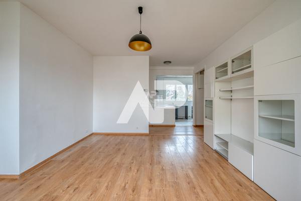 Appartement Nanterre 4 pièce(s) 79 m2 Loyer 1 750 €/mois charges comprises **  - Référence  15482