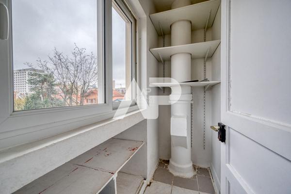 Appartement Nanterre 4 pièce(s) 79 m2 Loyer 1 750 €/mois charges comprises **  - Référence  15482
