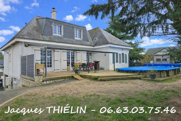 Maison familiale en hyper centre-ville de Longué