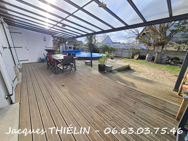 Maison familiale en hyper centre-ville de Longué