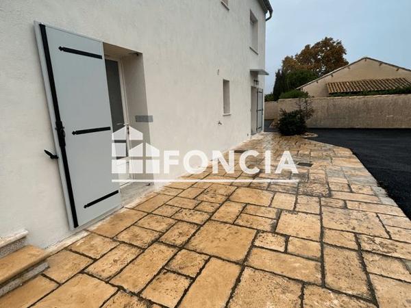 Location Appartement 2 pièces 40.81 m² - 50 MONTEE DU PERRADIER Lirac 30126