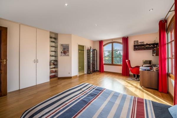 Vente Maison de luxe Échenevex 12 Pièces 605 m²