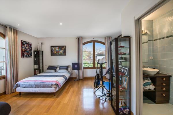 Vente Maison de luxe Échenevex 12 Pièces 605 m²