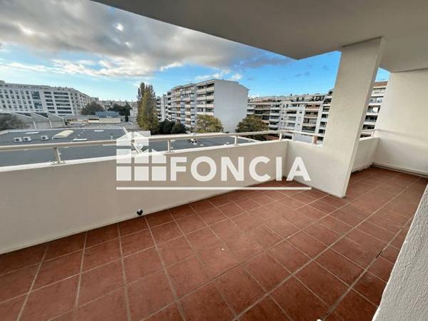 Location Appartement 2 pièces 46 m² - Marseille 13010