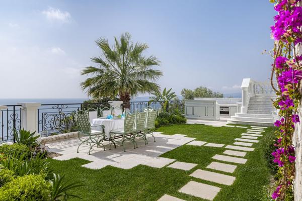 Vente Maison de maître Cap-d'Ail 18 Pièces 537 m²