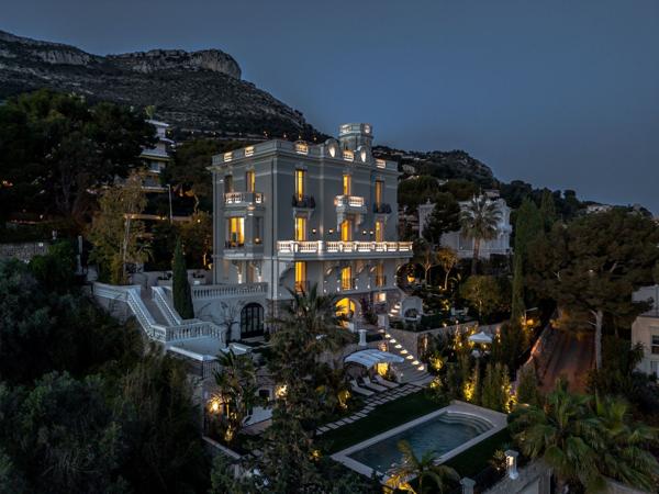 Vente Maison de maître Cap-d'Ail 18 Pièces 537 m²