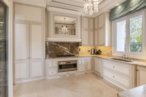 Vente Maison de maître Cap-d'Ail 18 Pièces 537 m²