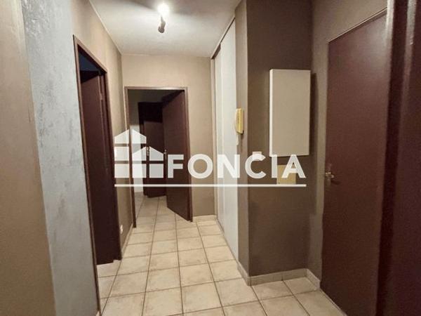 Location Appartement 3 pièces 63.8 m² - 53 RUE PIERRE AUDRY Lyon 69009