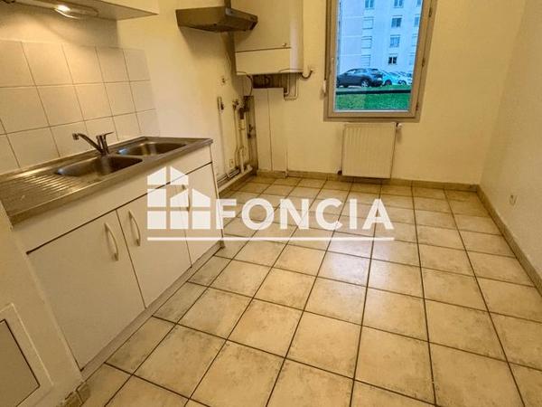 Location Appartement 3 pièces 63.8 m² - 53 RUE PIERRE AUDRY Lyon 69009
