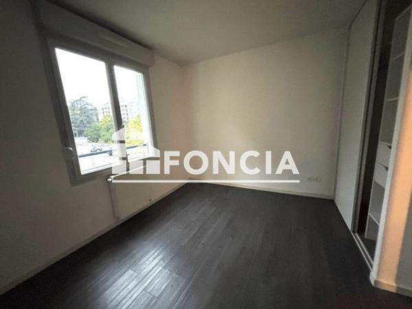 Location Appartement 3 pièces 63.8 m² - 53 RUE PIERRE AUDRY Lyon 69009