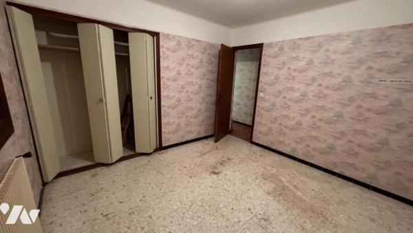 83720 TRANS-EN-PROVENCE - VILLA SUR TERRAIN 2 820 m²