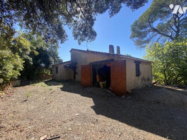 83720 TRANS-EN-PROVENCE - VILLA SUR TERRAIN 2 820 m²